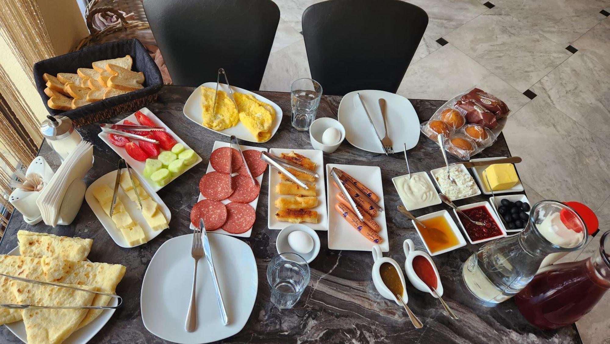 Hotel Toliketi 카즈베기 외부 사진